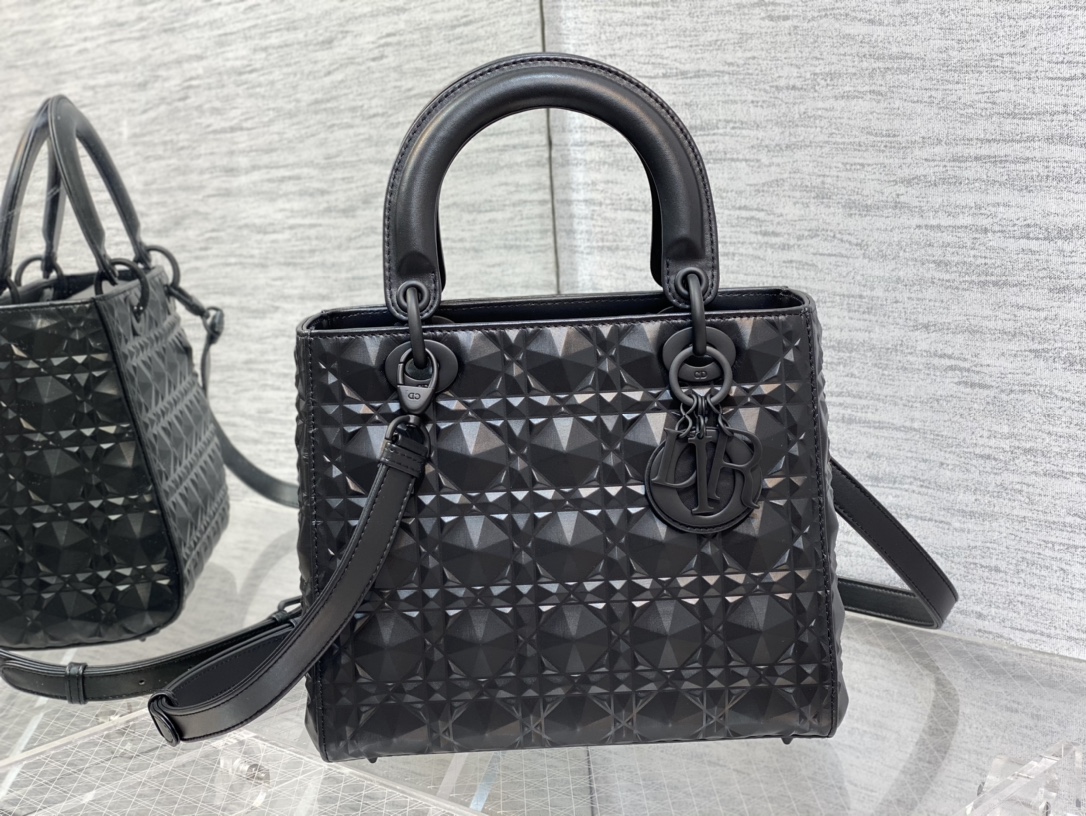 Medium Lady Dior Bag Black Cannage Calfskin with Diamond Motif